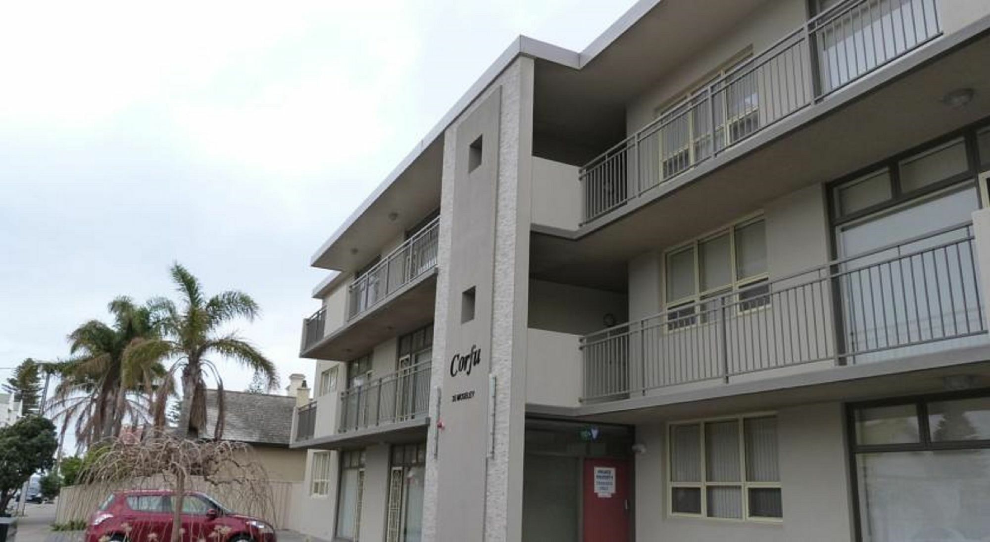 אדלייד Glenelg Holiday Apartments - Corfu מראה חיצוני תמונה